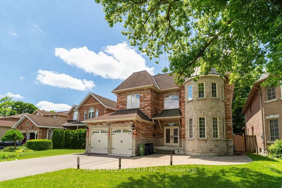 24 Murray Avenue, Toronto, ON M1S 2A2 – main photo