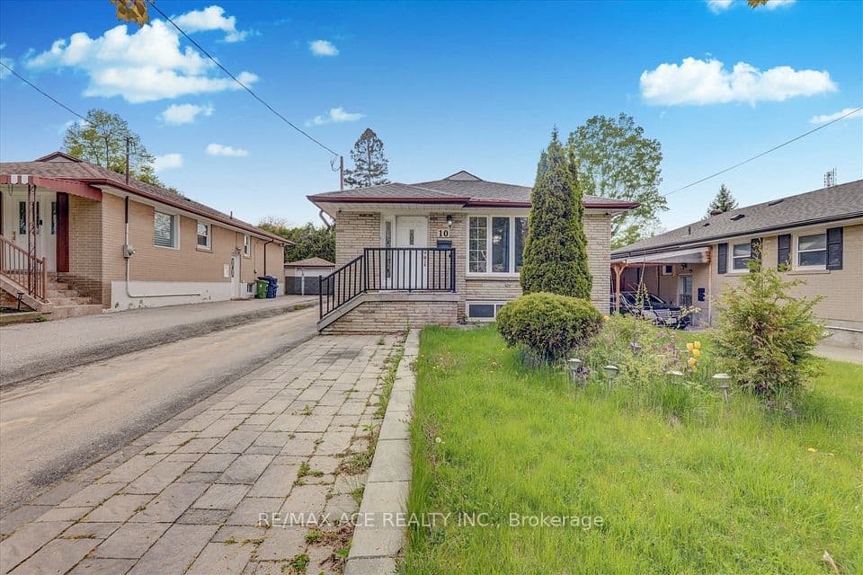 10 Blakemanor Boulevard, Toronto, ON M1J 2W4 – photo 2