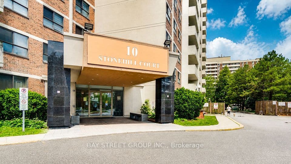 10 Stonehill Court 1207, Toronto, ON M1W 2X8 – main photo
