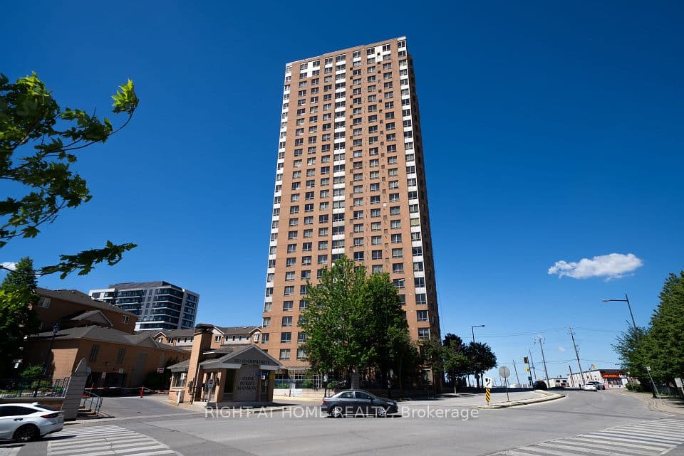115 Omni Drive 709, Toronto, ON M1P 5B4 – photo 2