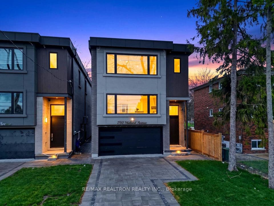 792 Midland Avenue, Toronto, ON M1K 4E7 – photo 3