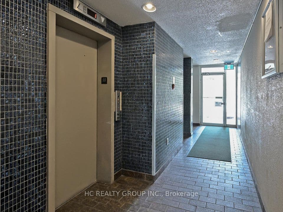 100 Mornelle Court 2056, Toronto, ON M1E 4X2 – photo 3