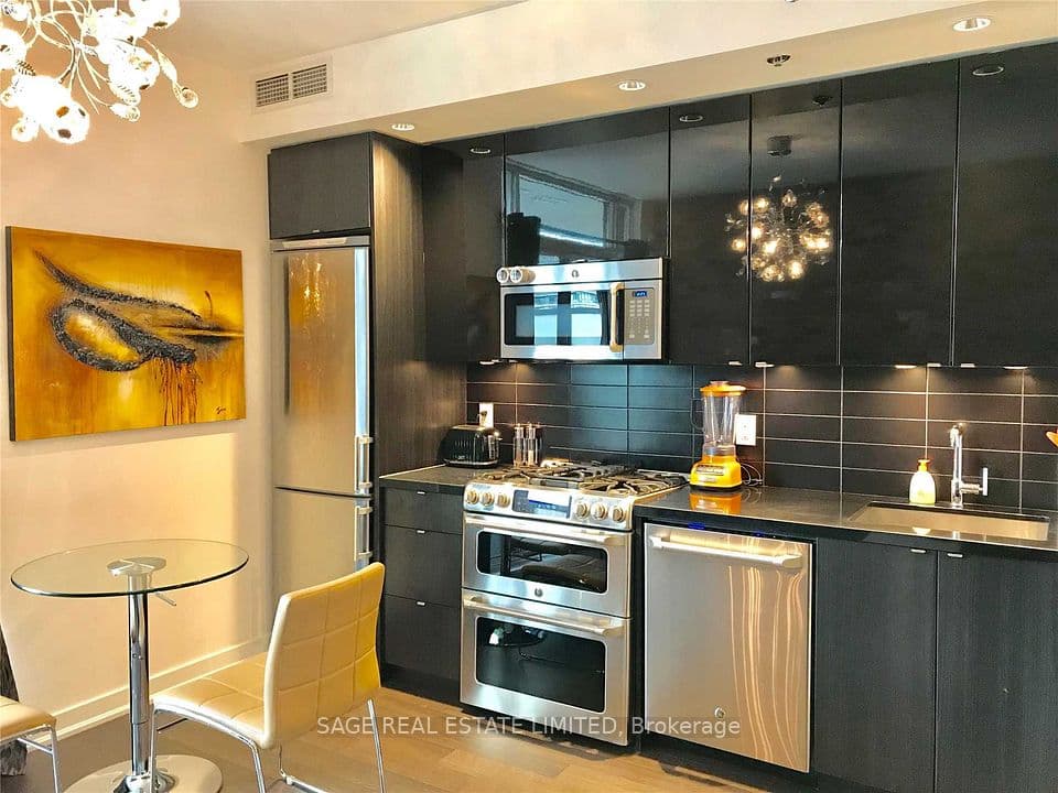 88 Colgate Avenue 533, Toronto, ON M4M 0A6 – photo 2