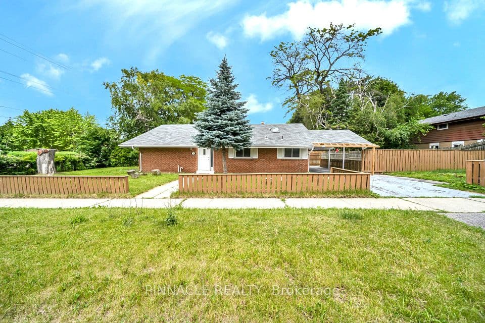 2 Ladysbridge Drive, Toronto, ON M1G 3H6 – main photo
