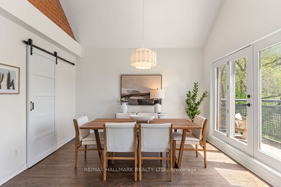 1941 Queen Street E 305, Toronto, ON M4L 1H7 – photo 2