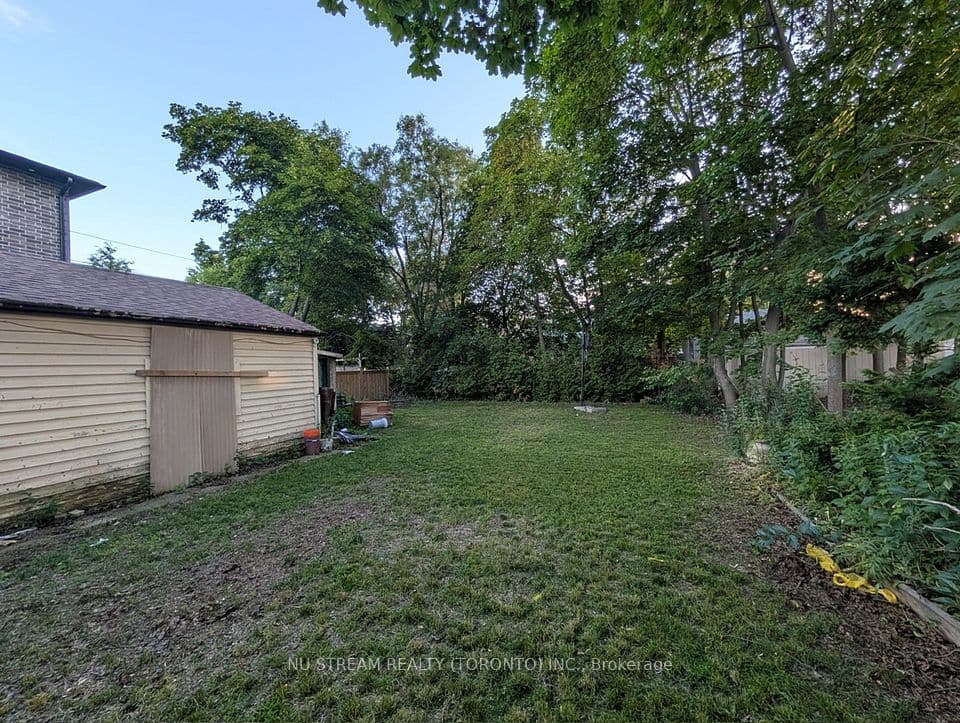 34 Fairwood Crescent, Toronto, ON M1E 3T3 – photo 3