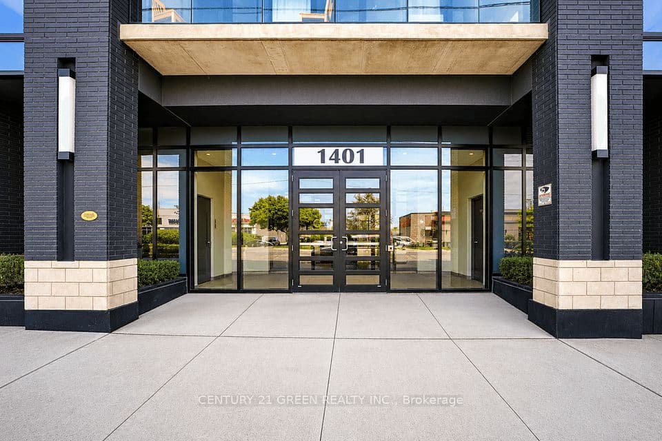 1401 O'connor Drive 415, Toronto, ON M4B 2V5 – photo 2
