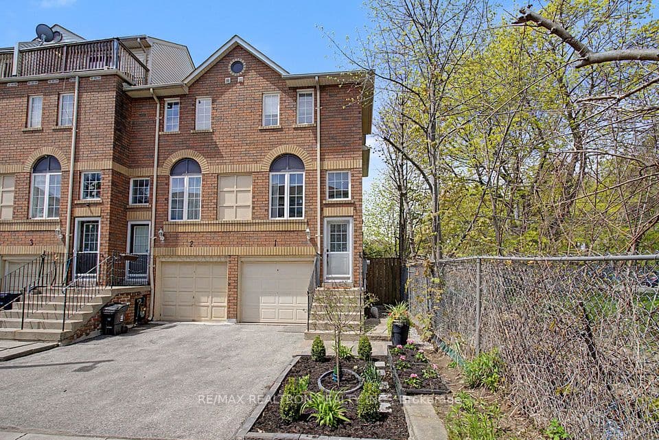 189 Galloway Road 1, Toronto, ON M1E 5H3 – main photo