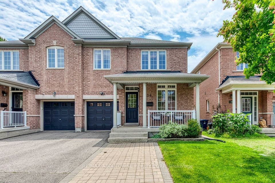 54 Dairy Drive, Toronto, ON M1L 0G2 – main photo