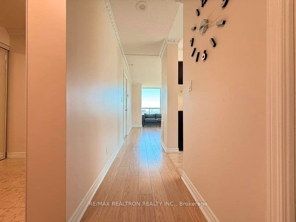 68 Grangeway Avenue 1010, Toronto, ON M1H 0A1 – photo 3