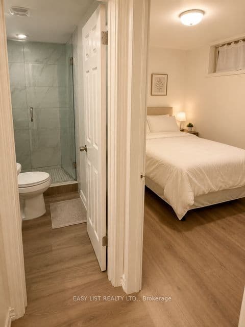 15 Summerglade Drive, Toronto, ON M1S 1W8 – photo 3