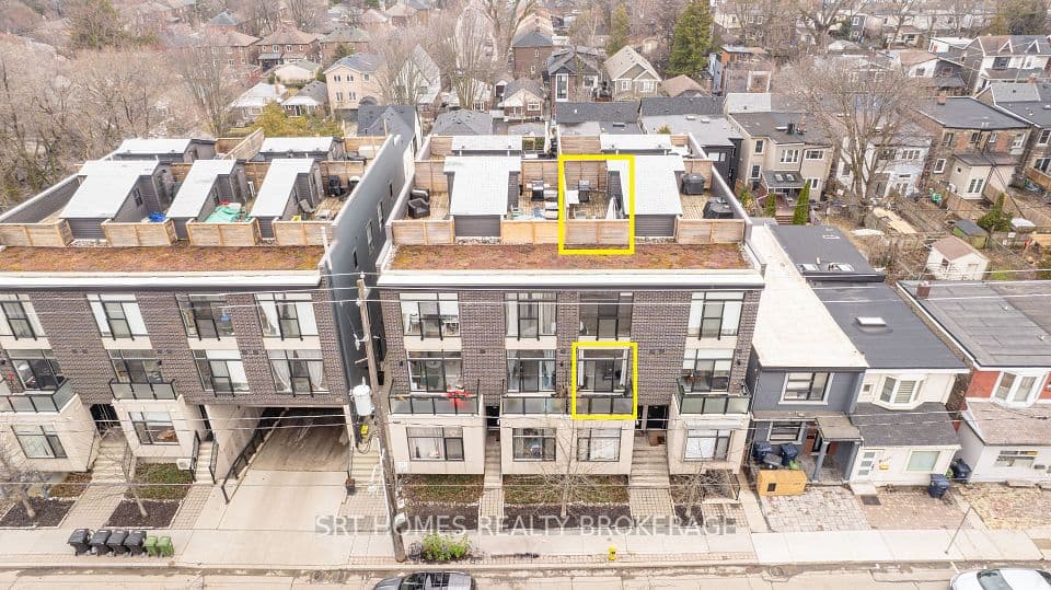 1321 Gerrard Street E 3, Toronto, ON M4L 1Y8 – main photo