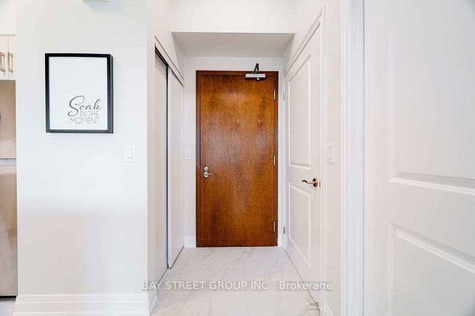 1038 Mcnicoll Avenue 218, Toronto, ON M1W 0A4 – photo 3
