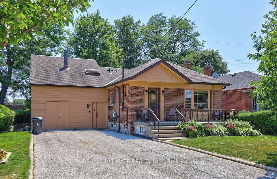 81 Flora Drive, Toronto, ON M1P 1A5 – main photo