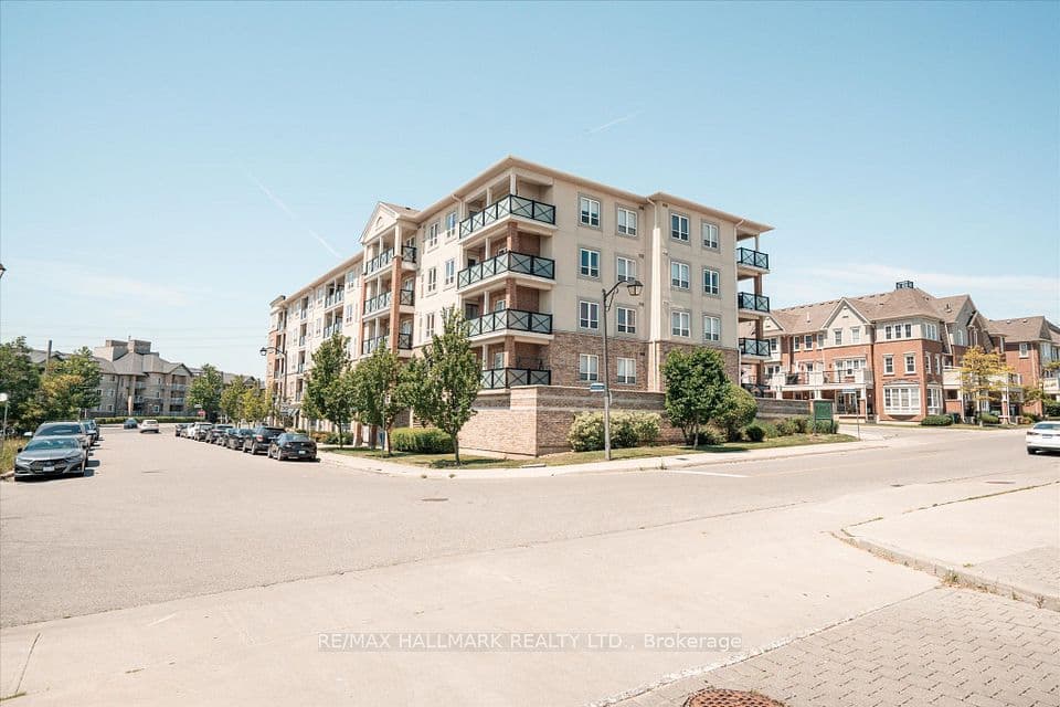 10 Mendelssohn Street 117, Toronto, ON M1L 0G7 – main photo