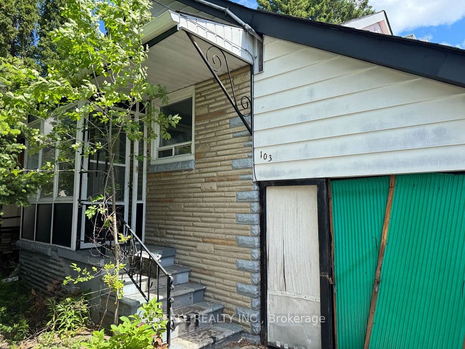 103 Donside Drive, Toronto, ON M1L 1P9 – main photo
