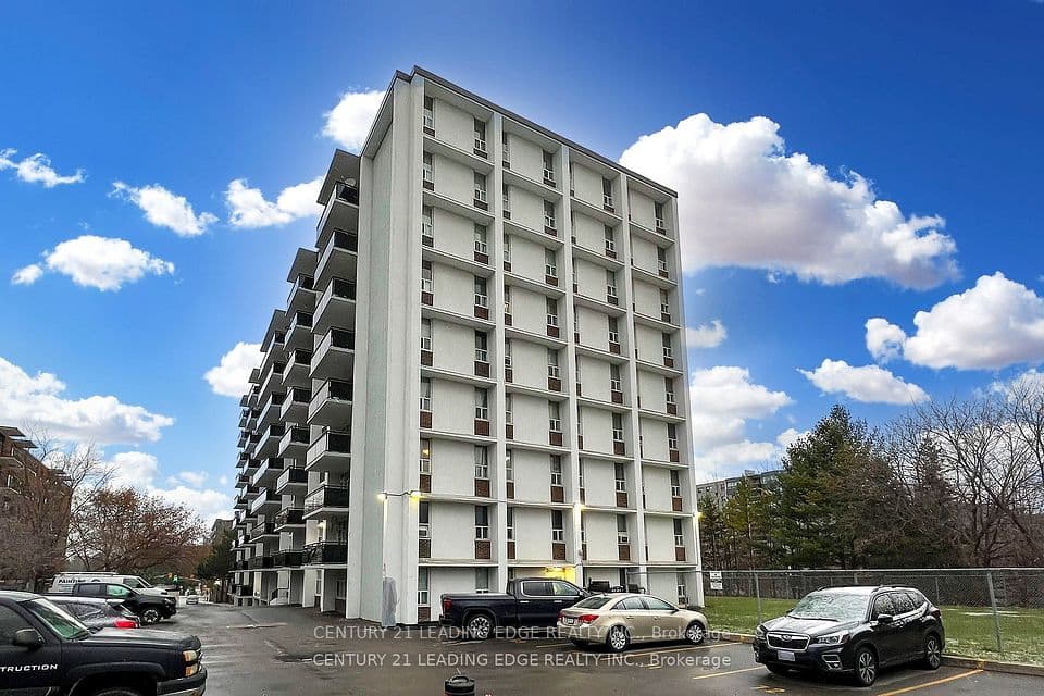 2245 Eglinton Avenue E 1005, Toronto, ON M1K 2N3 – main photo