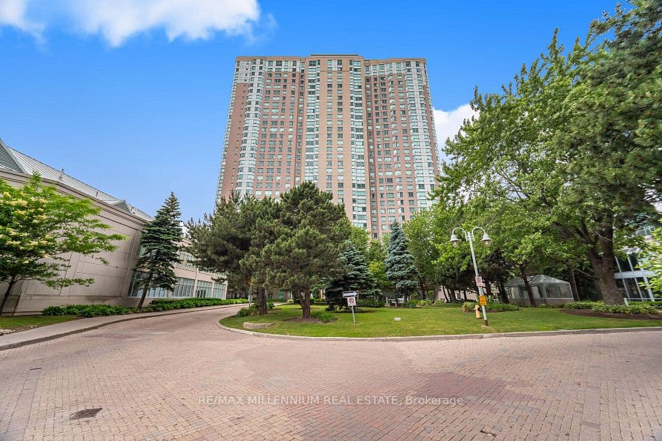 68 Corporate Drive 1532, Toronto, ON M1H 3H3 – main photo