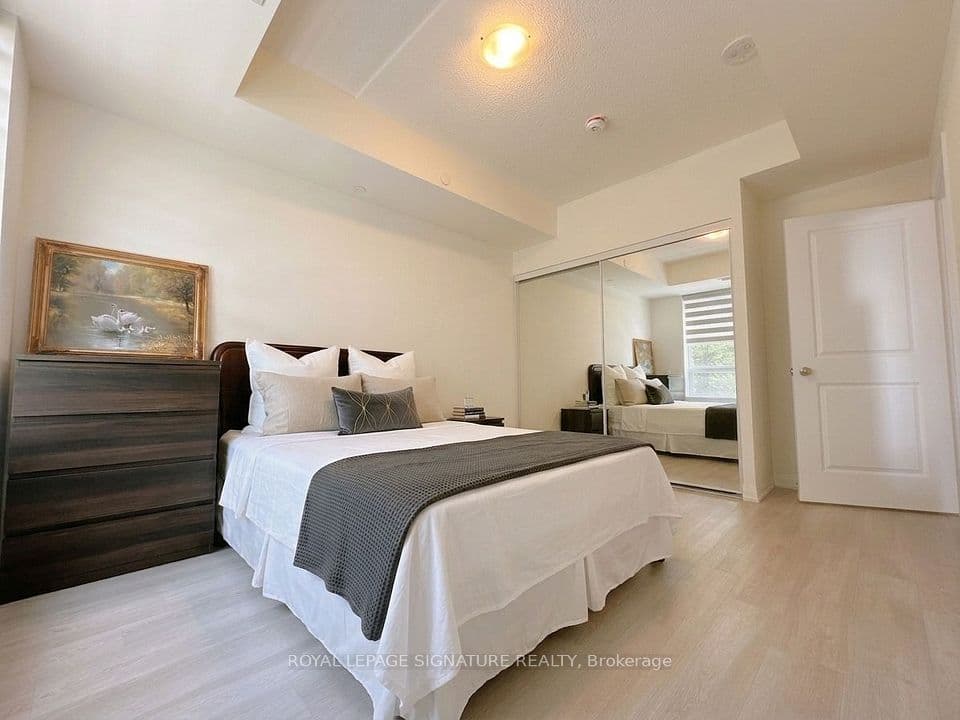 3270 Sheppard Avenue E 325, Toronto, ON M1T 0B3 – main photo