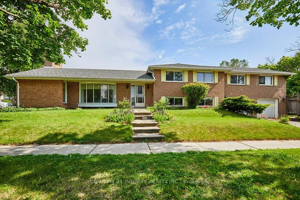 1 Goodland Gate, Toronto, ON M1S 1V4 – photo 2
