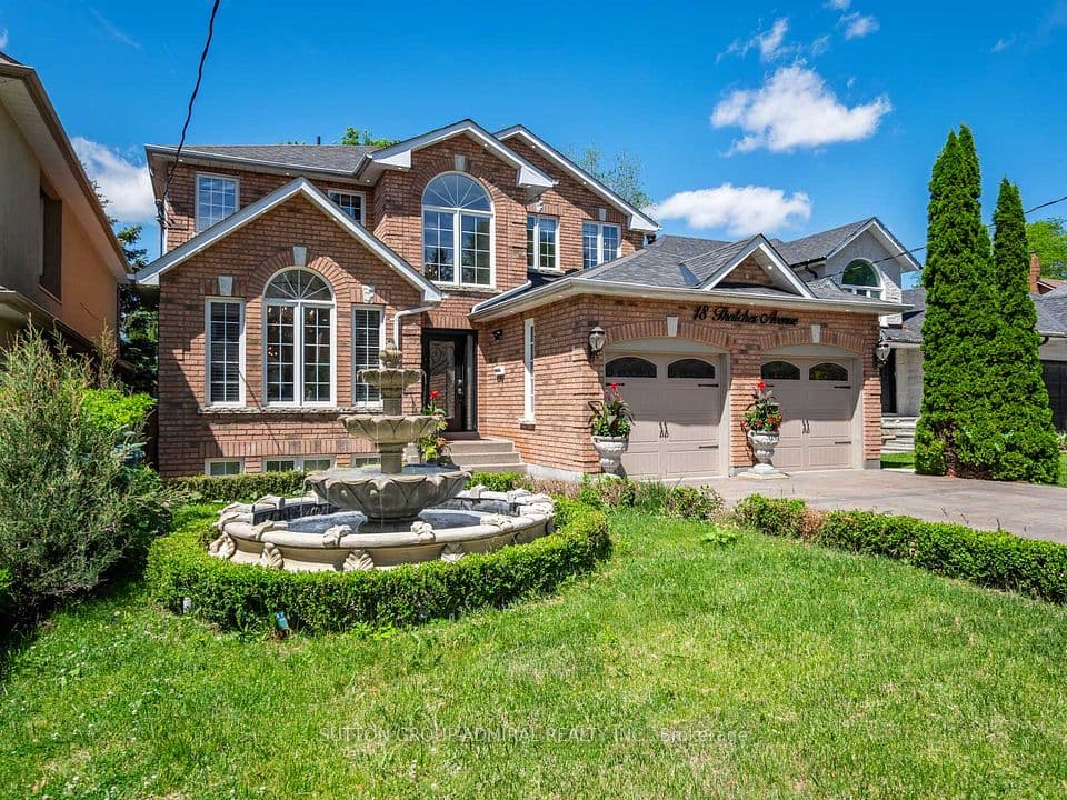 18 Thatcher Avenue, Toronto, ON M1M 2M2 – photo 2