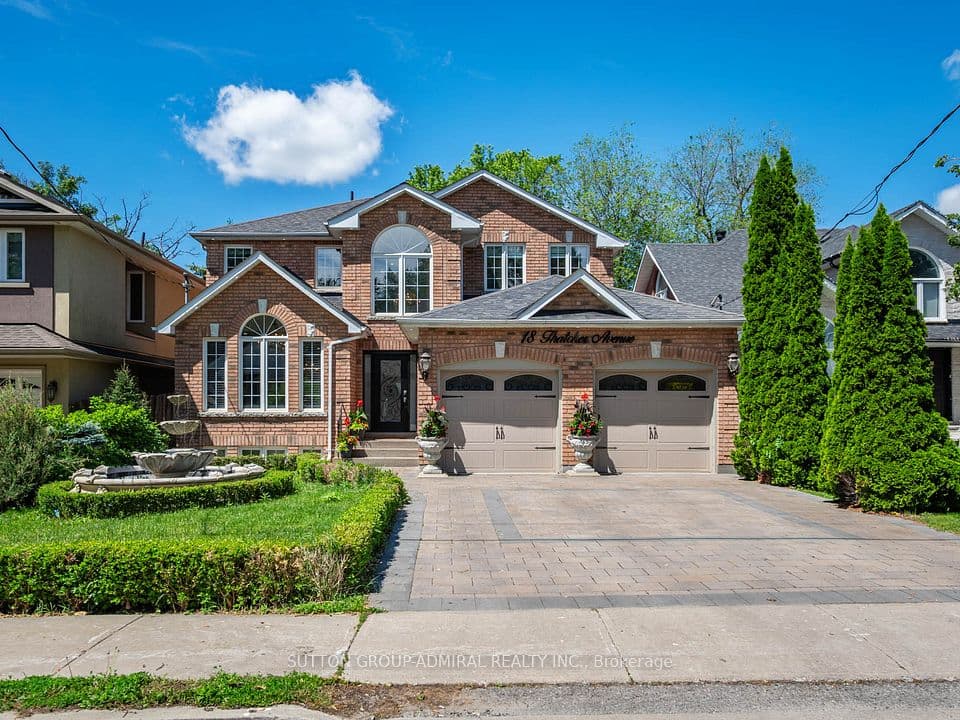 18 Thatcher Avenue, Toronto, ON M1M 2M2 – main photo
