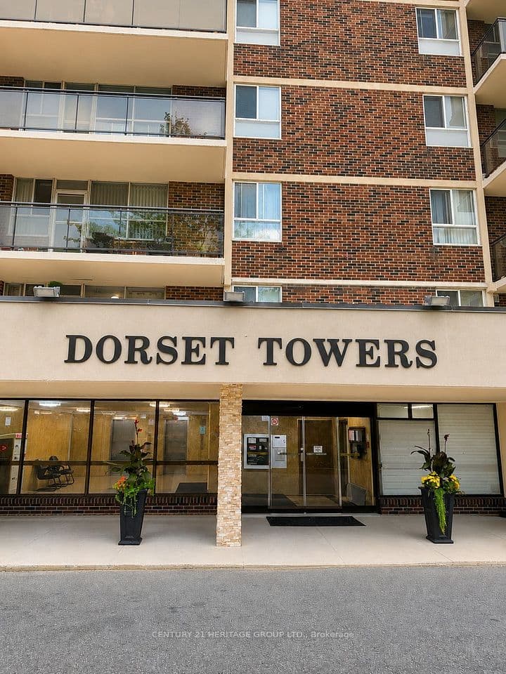 1950 Kennedy Road 1202, Toronto, ON M1P 4S9 – main photo