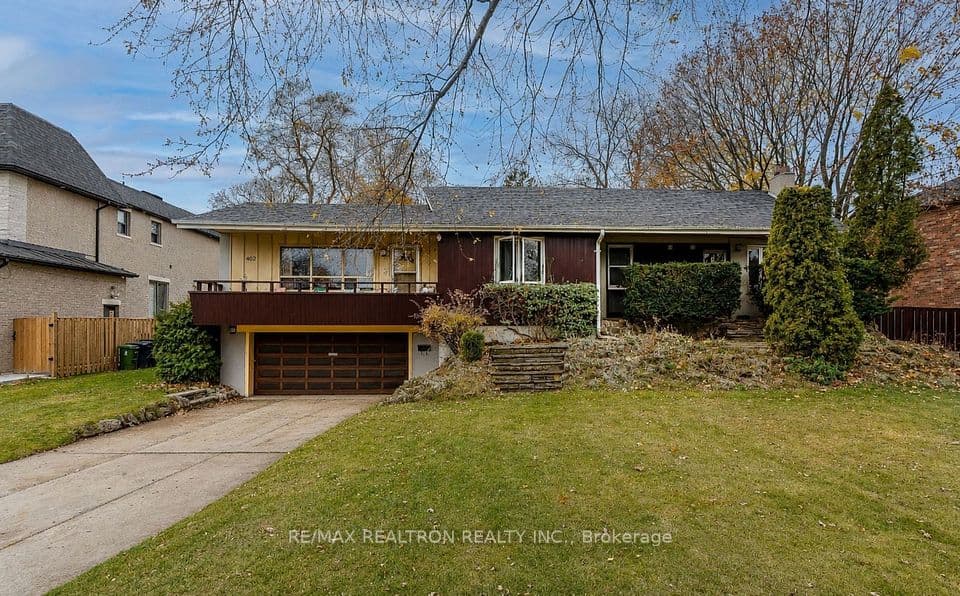 400 Manse Road, Toronto, ON M1E 3V6 – main photo