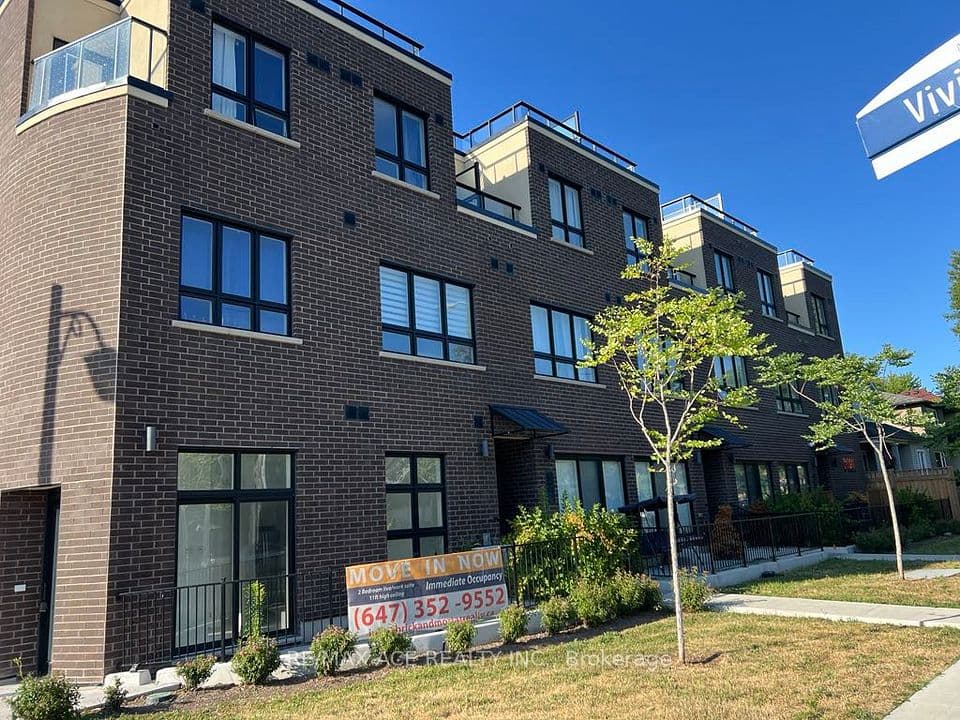 3686 St Clair Avenue E 105, Toronto, ON M1M 0E4 – main photo
