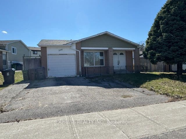 220 John Tabor Trail, Toronto, ON M1B 2R4 – main photo