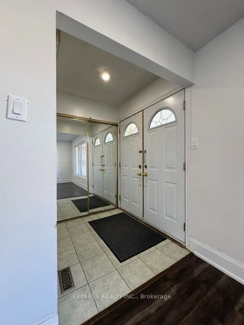 220 John Tabor Trail, Toronto, ON M1B 2R4 – photo 3