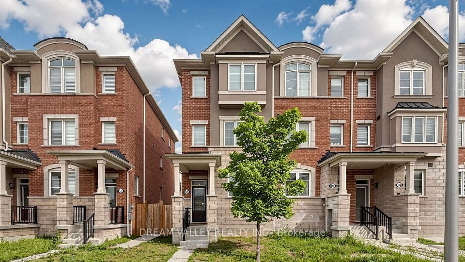 138 S Cleanside Road, Toronto, ON M1L 0C6 – main photo