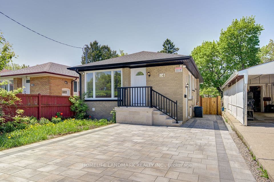 64 Laurel Avenue, Toronto, ON M1K 3J6 – main photo