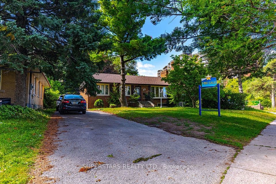 23 Dunelm Street, Toronto, ON M1J 3G2 – photo 2