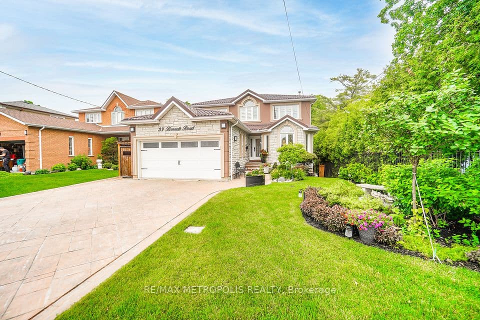 37 Bennett Road, Toronto, ON M1E 3Y1 – photo 3