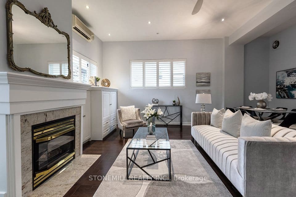 99 Coleman Avenue 105, Toronto, ON M4C 1P8 – photo 2