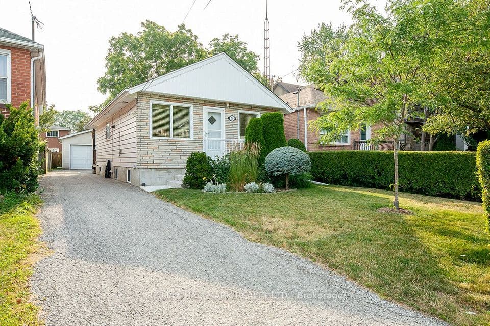 58 Claremore Avenue, Toronto, ON M1N 3R9 – main photo