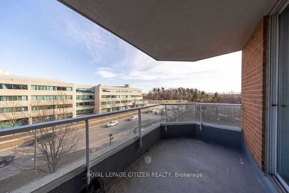 410 McLevin Avenue 509, Toronto, ON M1B 5J5 – photo 2