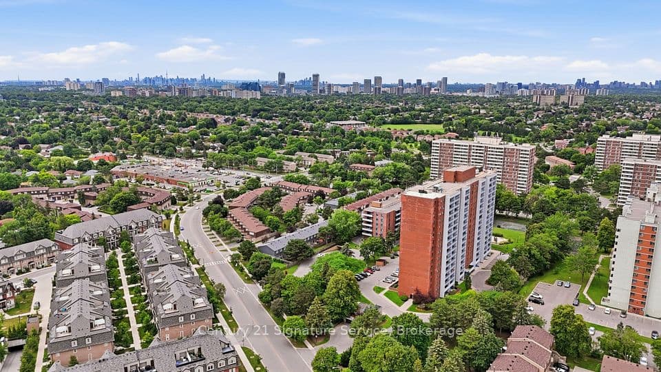 1250 Bridletowne Circle 610, Toronto, ON M1W 2V1 – photo 2