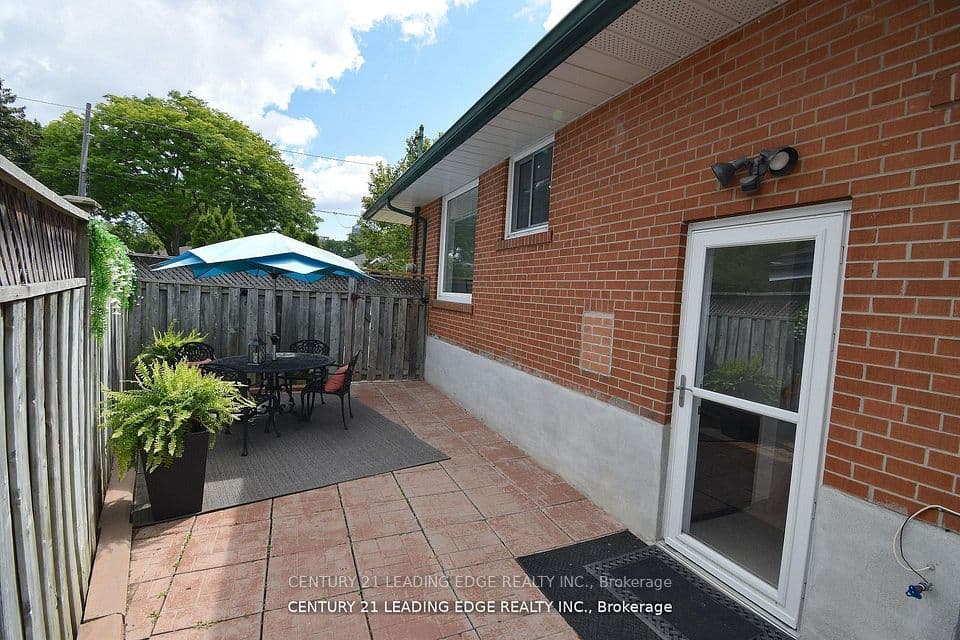84 Allanford Road, Toronto, ON M1T 2N5 – photo 3