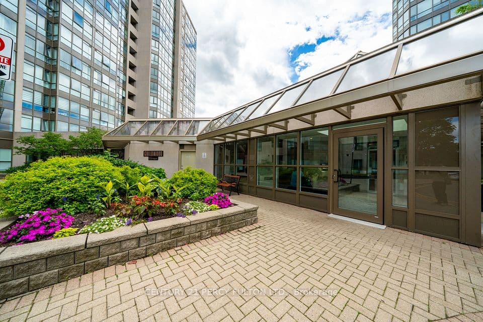 3231 Eglinton Avenue E 206B, Toronto, ON M1J 3N5 – photo 2