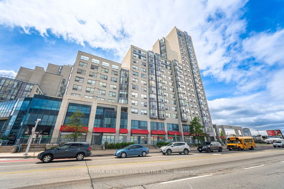 1470 Midland Avenue 718, Toronto, ON M1P 4Z4 – main photo