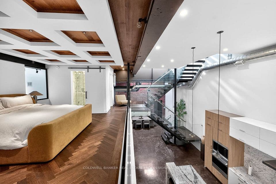 326 Carlaw Avenue 127, Toronto, ON M4M 3N8 – main photo