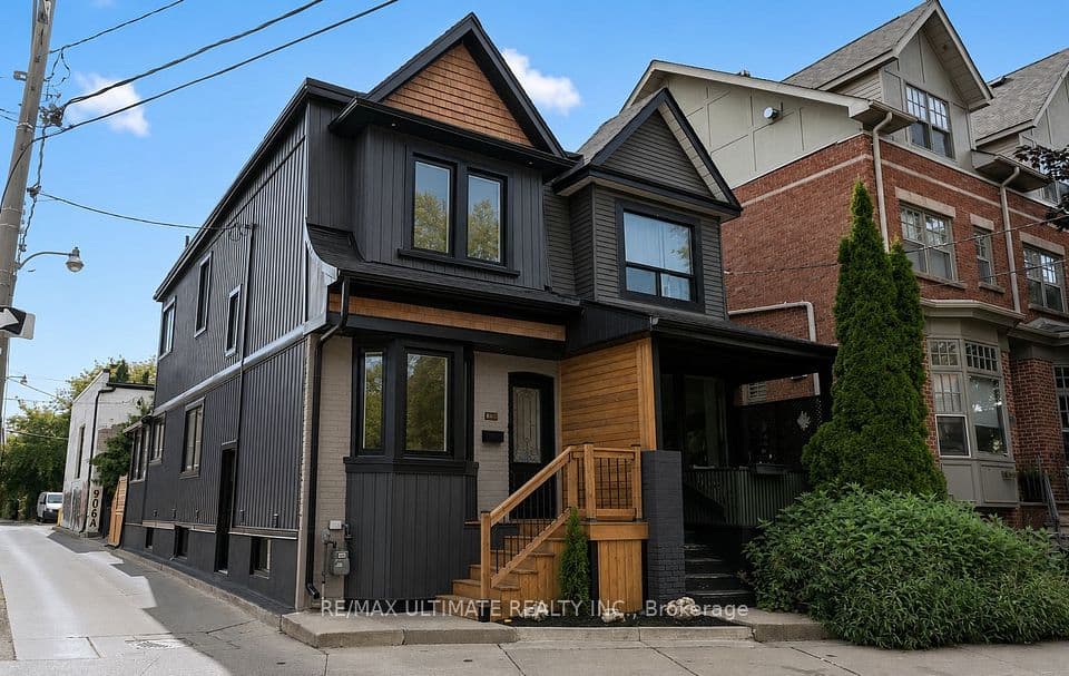906 Logan Avenue, Toronto, ON M4K 3E4 – photo 2