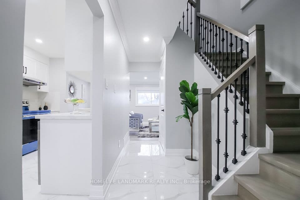 4-50 Silverbell Grove, Toronto, ON M1B 2L7 – photo 3