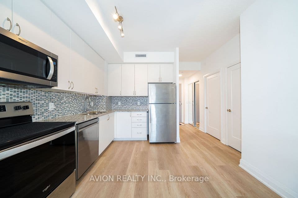 3220 Sheppard Avenue E 212, Toronto, ON M1T 3K3 – photo 2