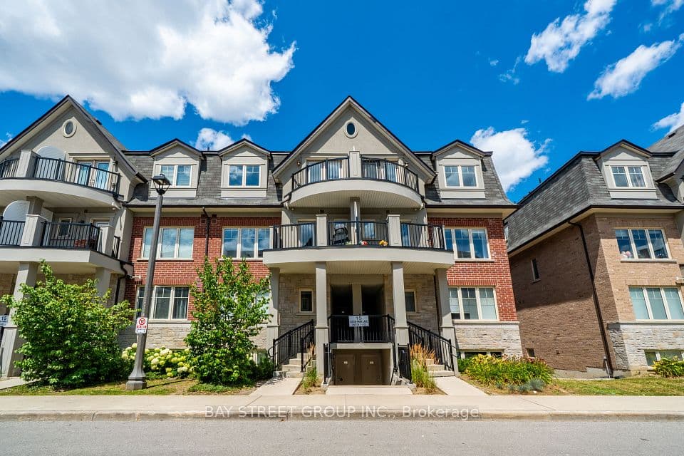15 Eaton Park Lane 27, Toronto, ON M1W 0A5 – main photo