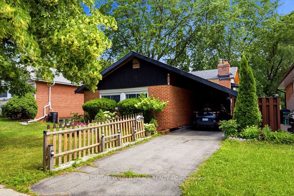913 Brimorton Drive, Toronto, ON M1G 2T8 – photo 3