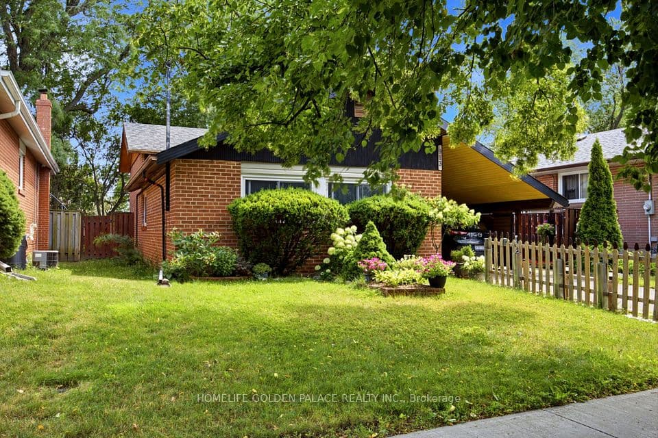 913 Brimorton Drive, Toronto, ON M1G 2T8 – photo 2