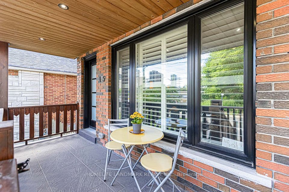 15 Denton Avenue, Toronto, ON M4C 1T7 – photo 3